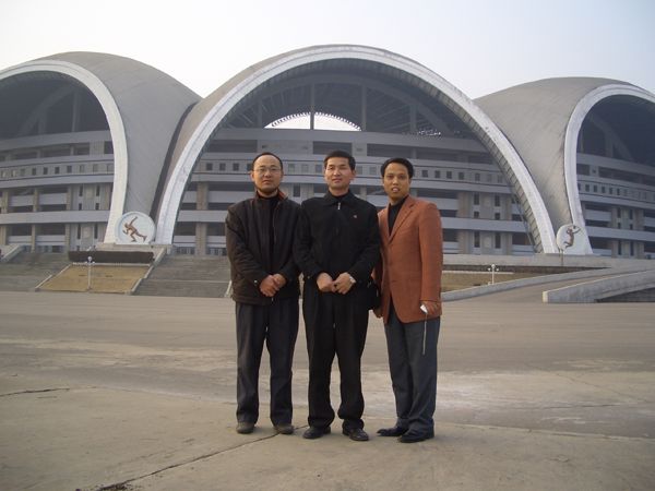同朝鮮客戶(hù)在合影